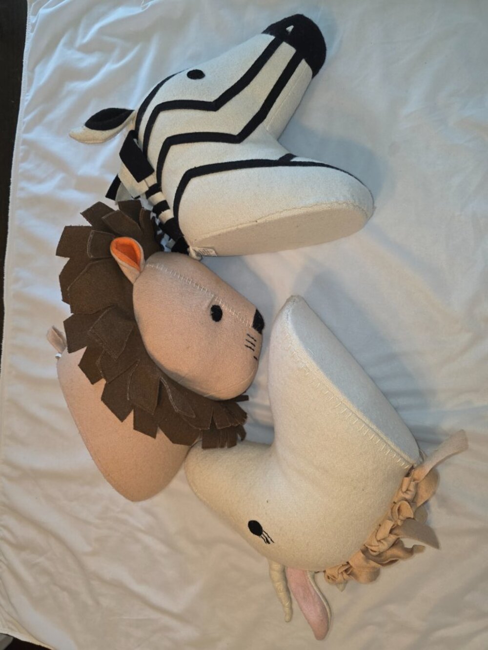 Pillowfort Decorations Unicorn Lion Zebra Wall Mount Standing Stuffed Animals - Picture 3 of 15